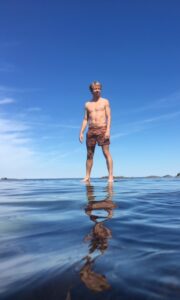 006AlexanderStåendeIBråviken