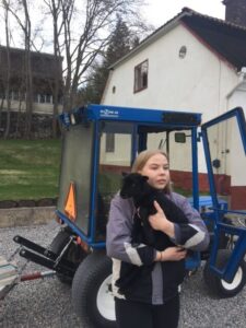 035Elsa-medlammetPella-rotated