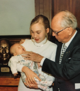 127PappaArvidEbbaOchFörstaBarnbarnet