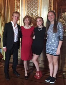 201sophie-alexander-elsa-emma-e1623313997845